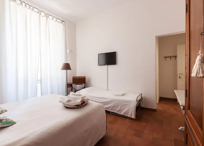 Domus Quiritum 4*